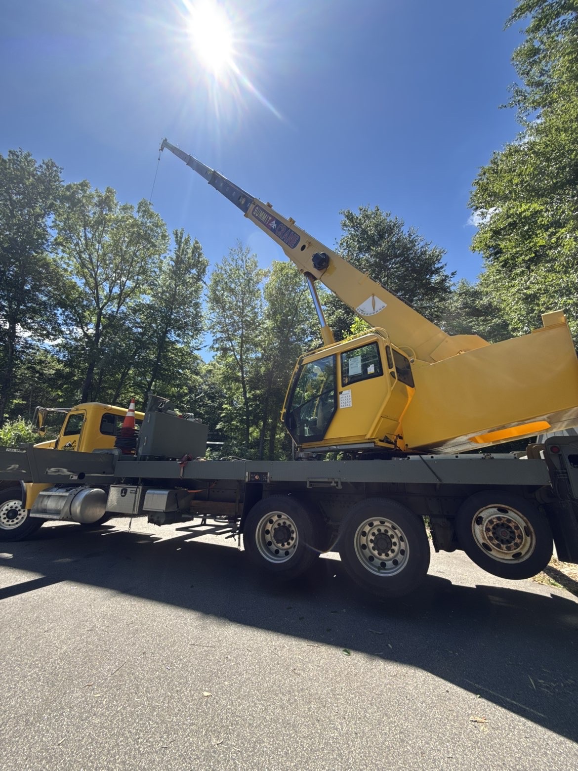 Hayden Tree & Property Experts crane truck on site